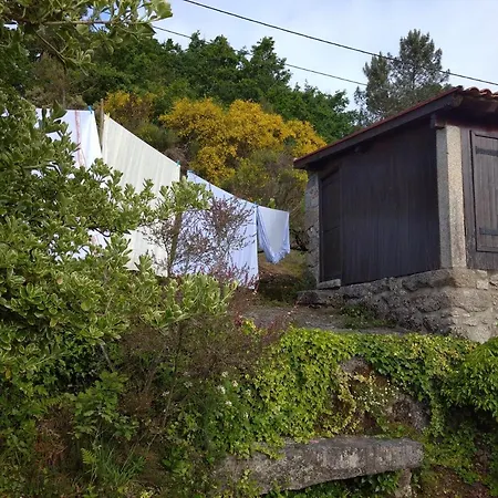 Casa De Fundevila Nyaraló
